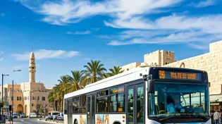 "אני רק סיפרתי לחברה באוטובוס..." - ומה שקרה לשידוך אחר כך השאיר אותן המומות