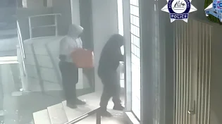 הצתה אנטישמית באוסטרליה: בית הכנסת "עדת ישראל" נשרף - שניים נפגעו משאיפת עשן