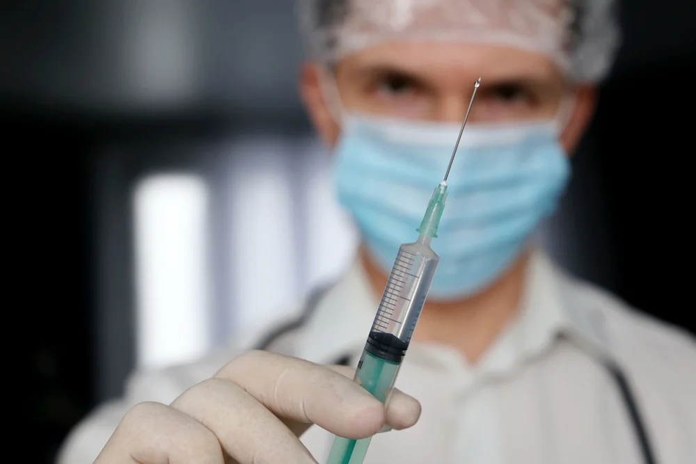 המחלה שנעלמה – חזרה דרך החיסון עצמו: שלושה ילדים בישראל כבר נדבקו