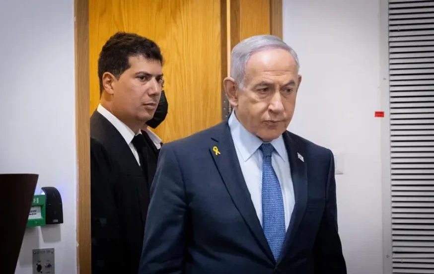 נתניהו שב לבית המשפט &ndash; וביקש לסיים את העדות מוקדם: "לא יכול להסביר למה"