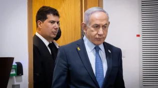 נתניהו שב לבית המשפט - וביקש לסיים את העדות מוקדם: "לא יכול להסביר למה"