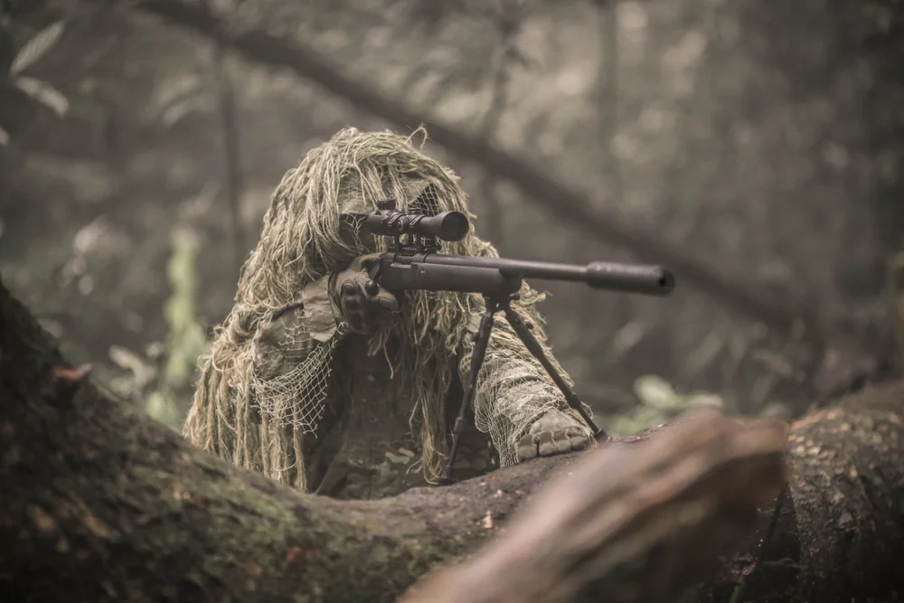 "צלף מחבל ירה לעברי שלושה כדורים" "צלף מחבל ירה לעברי שלושה כדורים"