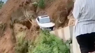 הרכב החליק מהצוק - והבחור רק עמד שם קפוא: "הרגשתי חסר אונים"