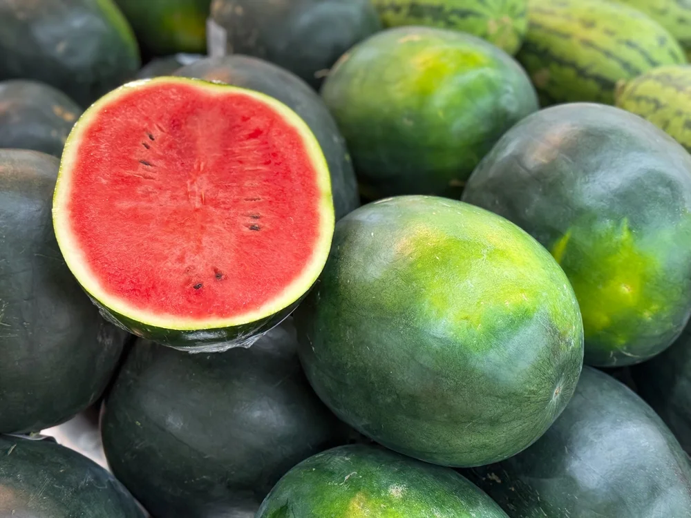 קיץ, חום, ואבטיח חתוך: השילוב הטעים שעלול לשלוח אתכם למיון קיץ, חום, ואבטיח חתוך: השילוב הטעים שעלול לשלוח אתכם למיון