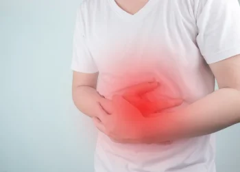 לא דמיינתם: אם אתם חיים עם כאב קבוע בקיבה &ndash; אולי זה הסיבה