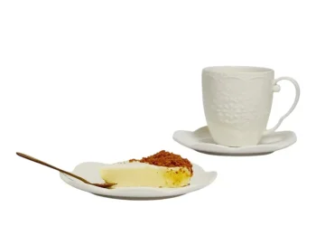 עוגת גבינה ולוטוס מושלמת לחג &ndash; רכה, עשירה ועם טוויסט של קרמל