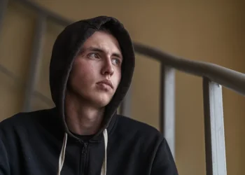 "רב בלי סוף עם ההורים ולא מבין למה"