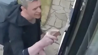 הסכין, המבט - והבריחה: תיעוד מצמרר מתוך השכונה היהודית
