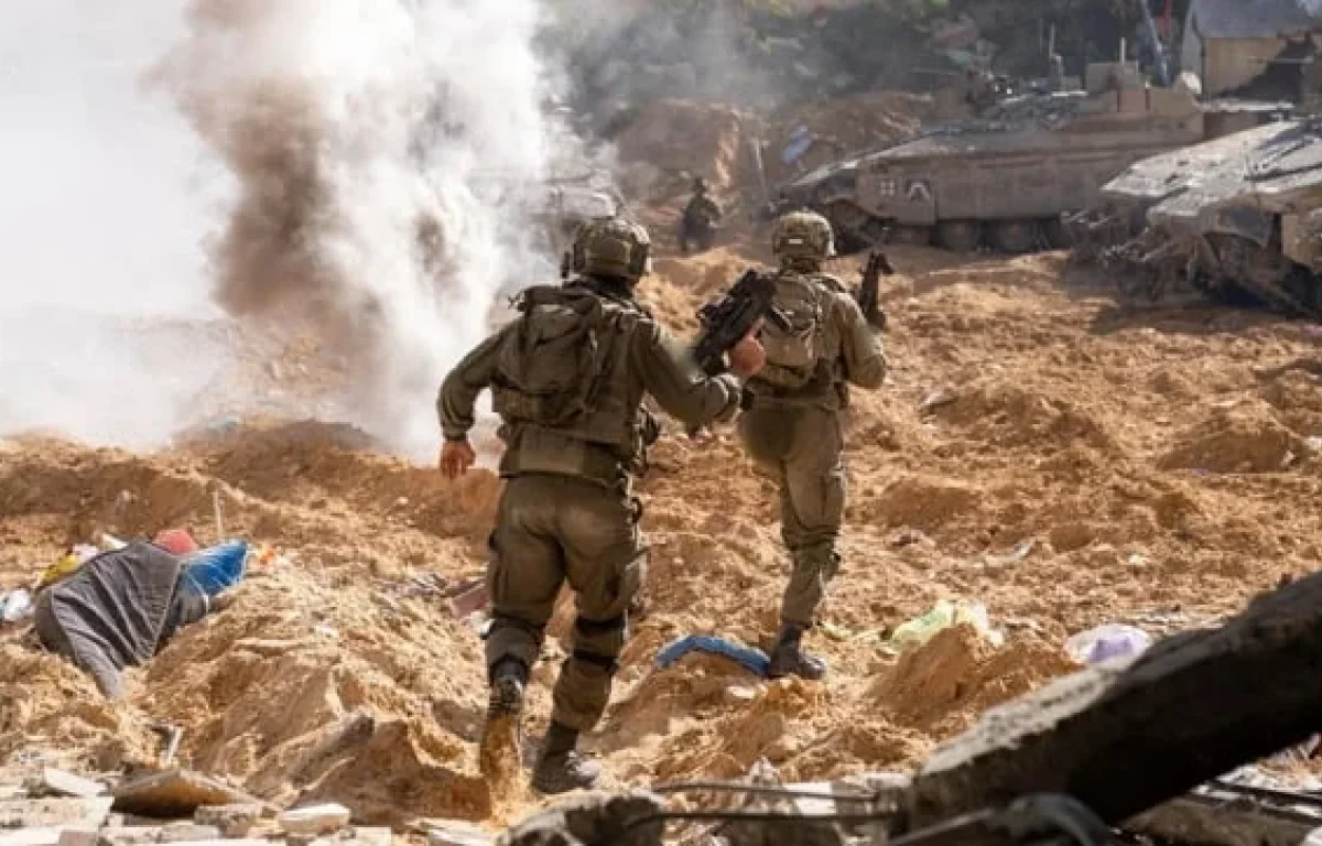 כוחות צה"ל מרחיבים את הפעולה בעזה: כלל חטיבות החי"ר והשריון הסדירות בפעולה בתוך הרצועה כוחות צה"ל מרחיבים את הפעולה בעזה: כלל חטיבות החי"ר והשריון הסדירות בפעולה בתוך הרצועה