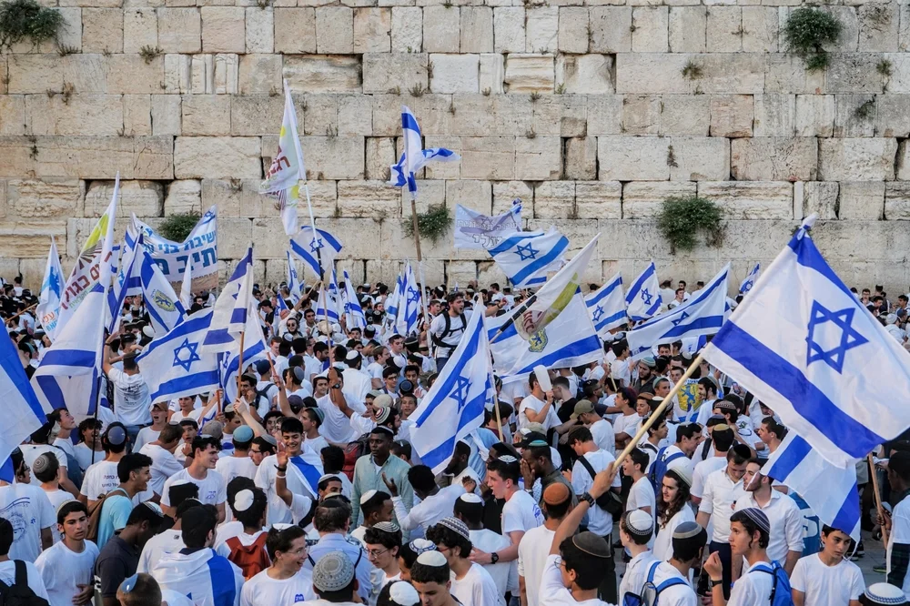 לקראת מצעד הדגלים: שיבושי תנועה צפויים בירושלים, אבטחה כבדה לאורך המסלול