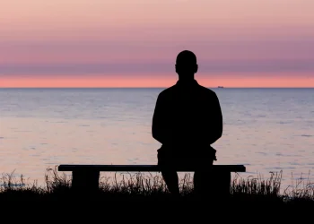 לא מדיטציה ולא תרופות: הדבר הפשוט שמצמיח תאי מוח חדשים נחשף