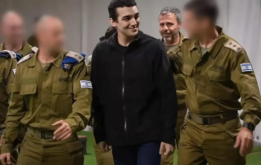 נתק בין הזרועות: שחרור עידן אלכסנדר הוביל לפיצוץ בתוך חמאס נתק בין הזרועות: שחרור עידן אלכסנדר הוביל לפיצוץ בתוך חמאס