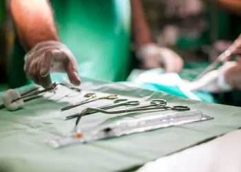 משרד הבריאות אישר: קיצור שנת הסטאז' והקלות נוספות לרופאים צעירים משרד הבריאות אישר: קיצור שנת הסטאז' והקלות נוספות לרופאים צעירים