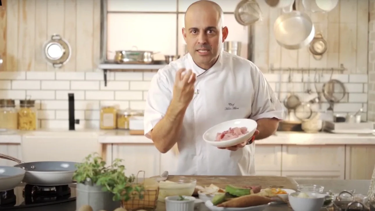 "לא אפתח שוב מסעדה לא כשרה": השף מאיר אדוני מתחזק