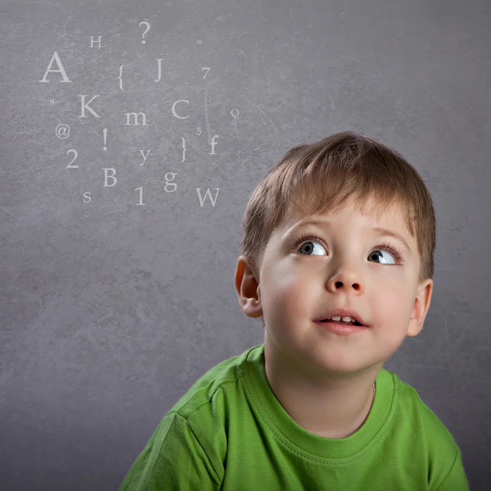 הילד לא מדבר? המחקר החדש שקובע: אתם יכולים לעזור לו כבר מהיום