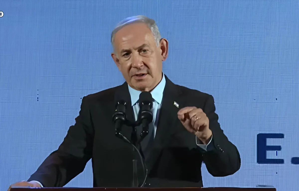 נתניהו בכנס נגד אנטישמיות: "חמאס בעזה - נשאר כמו דג בלי מים"