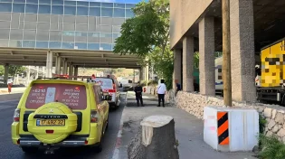 תאונה קשה בירושלים: בת 14 במצב קשה לאחר שנפגעה ממשאית