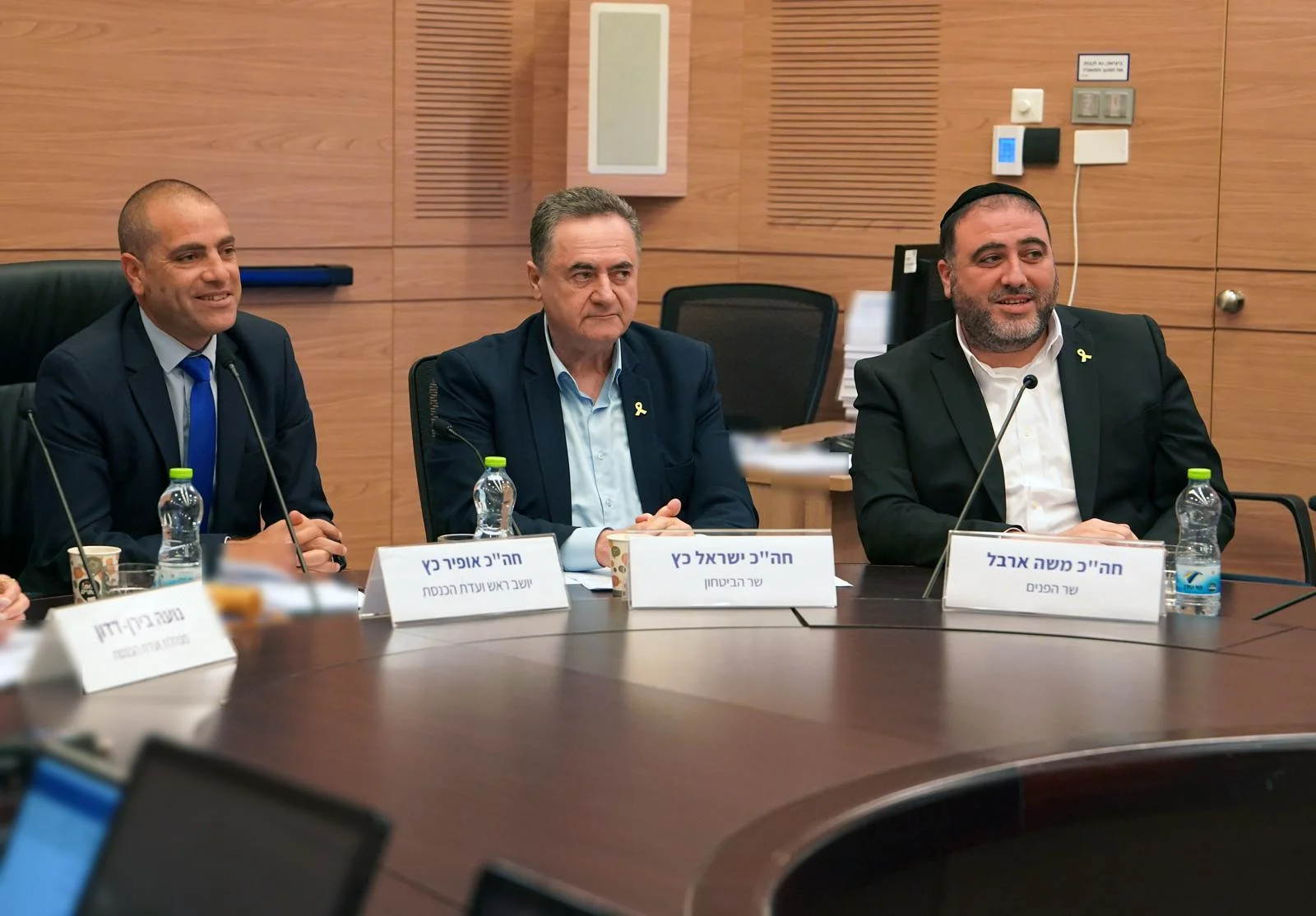 היסטוריה בישראל: הליך גירוש ראשון מסוגו נגד מחבלים אזרחי המדינה היסטוריה בישראל: הליך גירוש ראשון מסוגו נגד מחבלים אזרחי המדינה