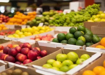 נראה מושלם – אבל בפנים? אכזבה. כך תזהו פרי אמיתי שטעים כמו שהוא נראה נראה מושלם – אבל בפנים? אכזבה. כך תזהו פרי אמיתי שטעים כמו שהוא נראה