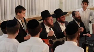 הרב יצחק ריס ות"ת חפץ חיים כרמיאל שרים - "תורה"