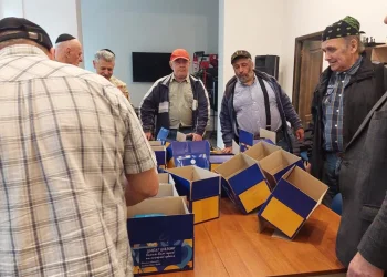 בין האזעקות לכטבמי"ם: הקהילה היהודית בקייב מתכוננת לחג שבועות