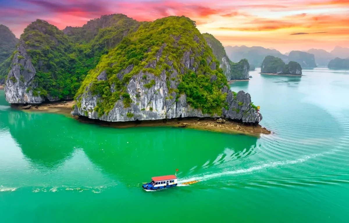 שיט בתוך ציור אלוקי: המקום שבו הנוף מחזיר את הלב לבורא עולם שיט בתוך ציור אלוקי: המקום שבו הנוף מחזיר את הלב לבורא עולם