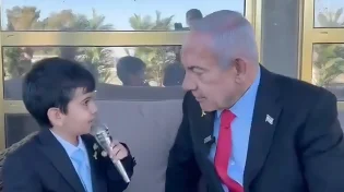 "מה אתה עושה נגד החות'ים?" - ילד בן 8 מראיין את נתניהו, ולא משאיר אותו אדיש
