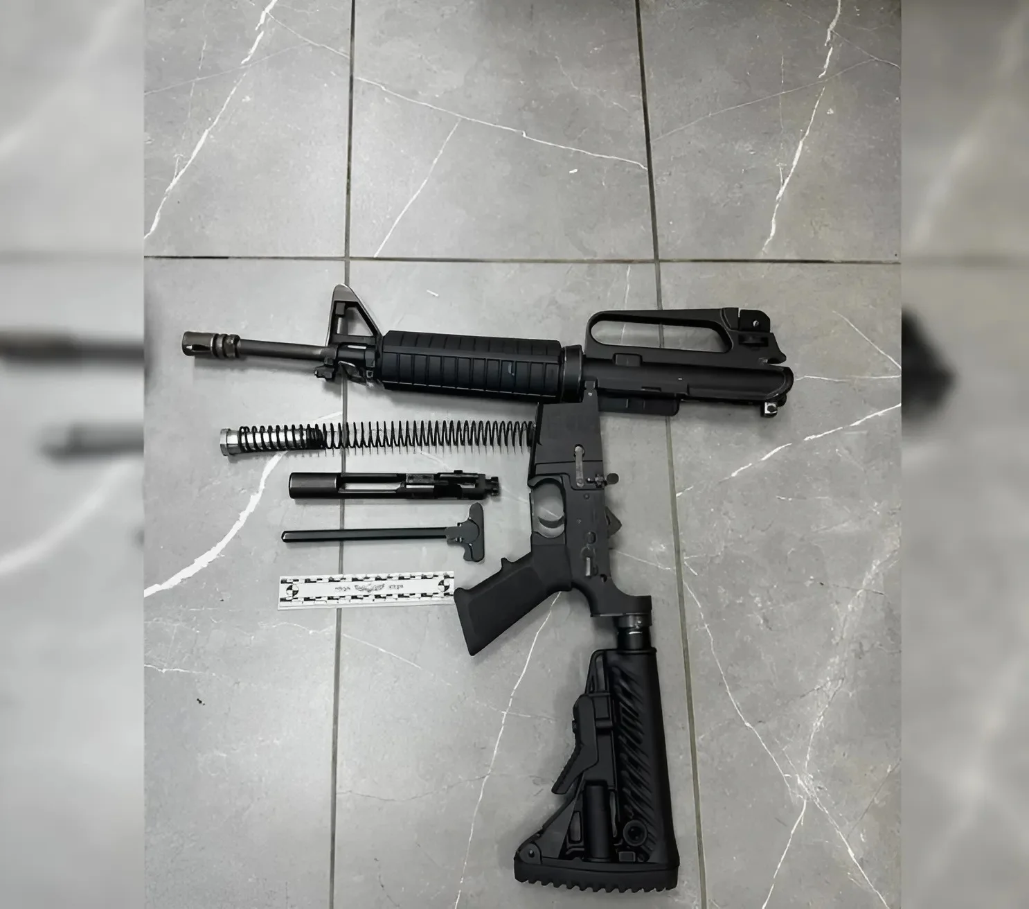 סיכול הברחת נשק במעבר חוצה שומרון: הרובה הוסלק בתוך רהיט סיכול הברחת נשק במעבר חוצה שומרון: הרובה הוסלק בתוך רהיט