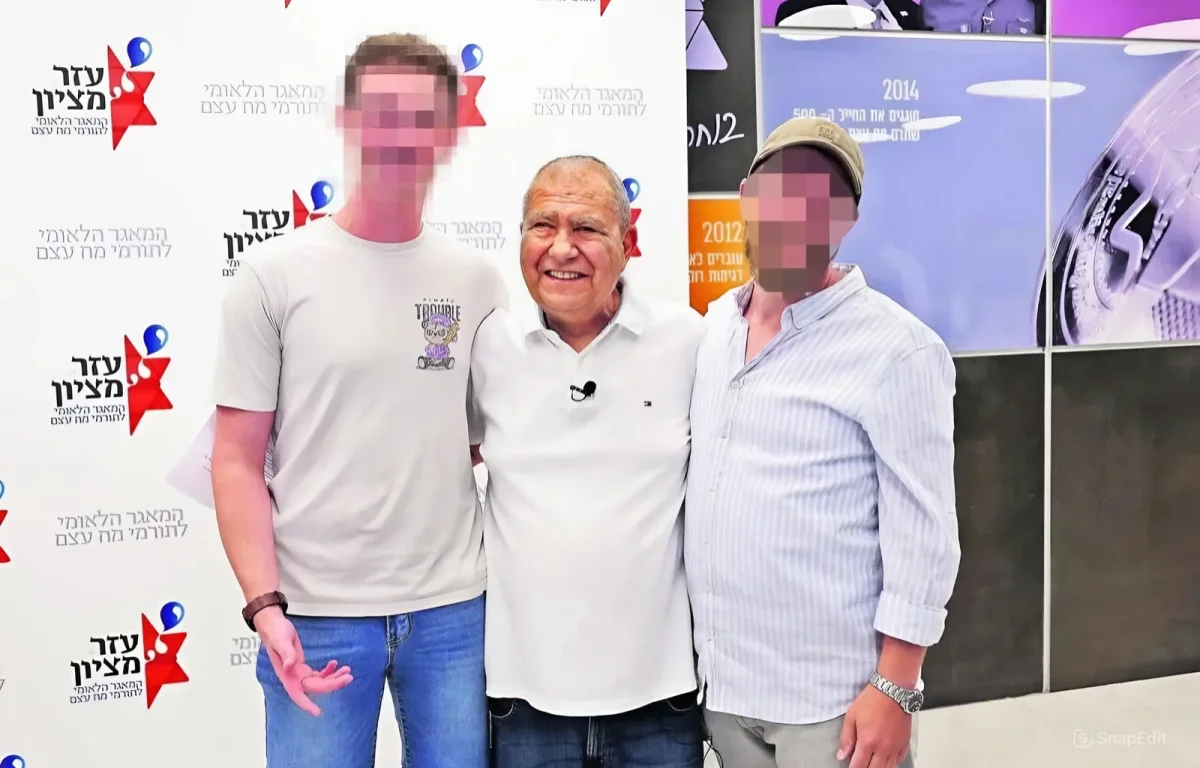 גילוי מטלטל ברגע של חסד: זהותו של מציל החיים נחשפה – והפתיעה את כולם