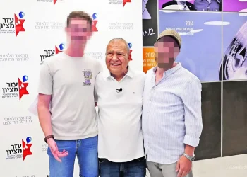 גילוי מטלטל ברגע של חסד: זהותו של מציל החיים נחשפה – והפתיעה את כולם