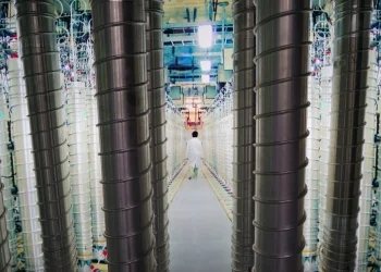 איראן מסרבת להסכם הגרעין האמריקני: "חסרת ערך ללא העשרה עצמאית"