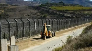 גורמים סוריים: לא דאעש ולא אסד - מי עומד מאחורי הירי לרמת הגולן?