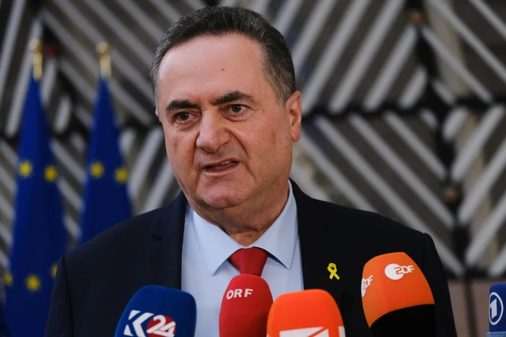 שר הביטחון ישראל כ"ץ: "נדרש שינוי מקיף בגלי צה"ל" שר הביטחון ישראל כ"ץ: "נדרש שינוי מקיף בגלי צה"ל"