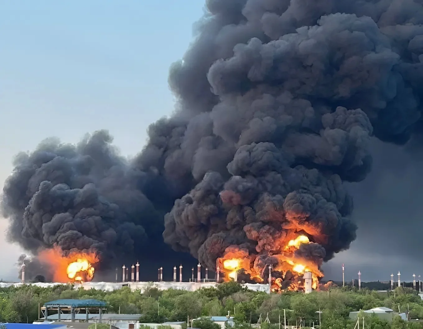 דיווחים על פגיעה חסרת תקדים: אוקראינה תקפה מתקן רגיש בדרום רוסיה