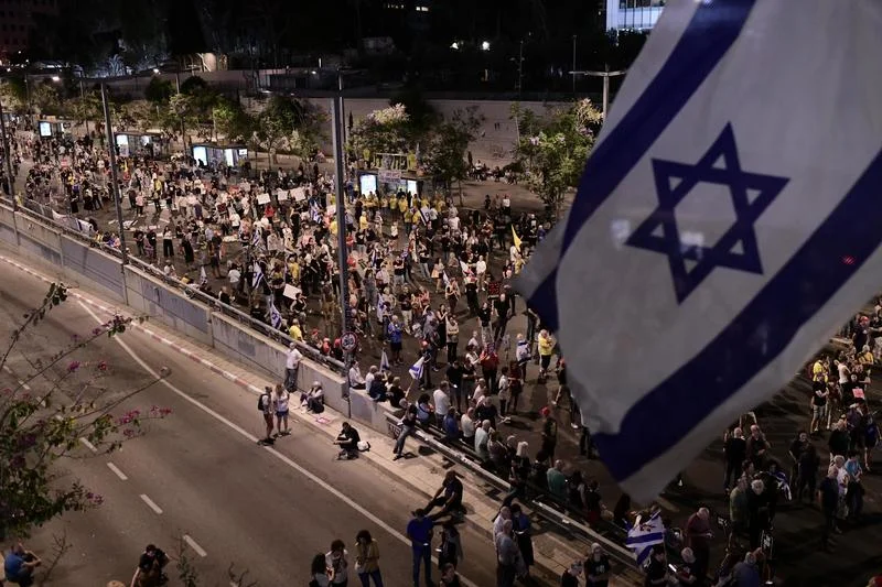 מחאות החטופים ברחבי הארץ: “המלחמה ממשיכה – והילדים שלנו נרקבים במנהרות”