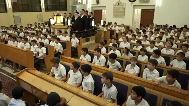 "תורה תבלין" בבית הספר חורב רמת גן: כששירת המונים פוגשת עומק חינוכי