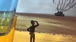 כשהאמן חושב מחוץ לקופסה - ולתוך הקופסה