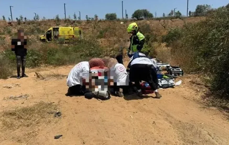 טרגדיה בראשון לציון: נער בן 14 נהרג מירי – הנשק שייך לאב איש קבע טרגדיה בראשון לציון: נער בן 14 נהרג מירי – הנשק שייך לאב איש קבע