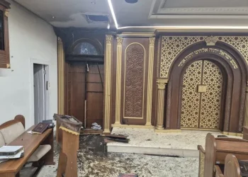 הצתת בית הכנסת של הרב יצחק יוסף: החשוד הועבר לחקירה בשב"כ 