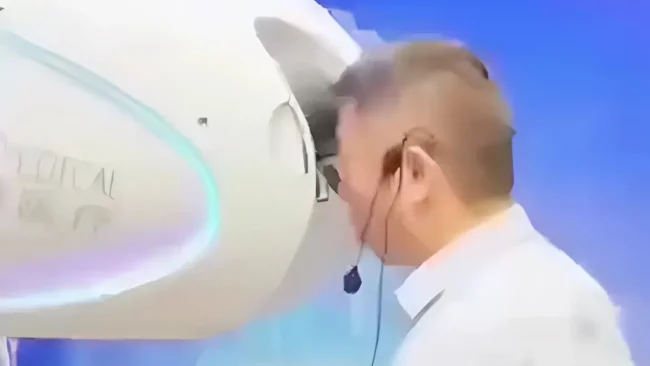 הרופא היה בסין - והחולה באירופה: כך נראה ניתוח מ-8,000 ק"מ מרחק