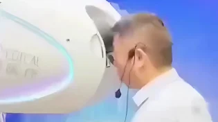 הרופא היה בסין - והחולה באירופה: כך נראה ניתוח מ-8,000 ק"מ מרחק
