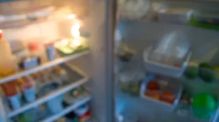 תפסיקו לזרוק אוכל: 12 מצרכים שאפשר להקפיא - וישנו לכם את המטבח