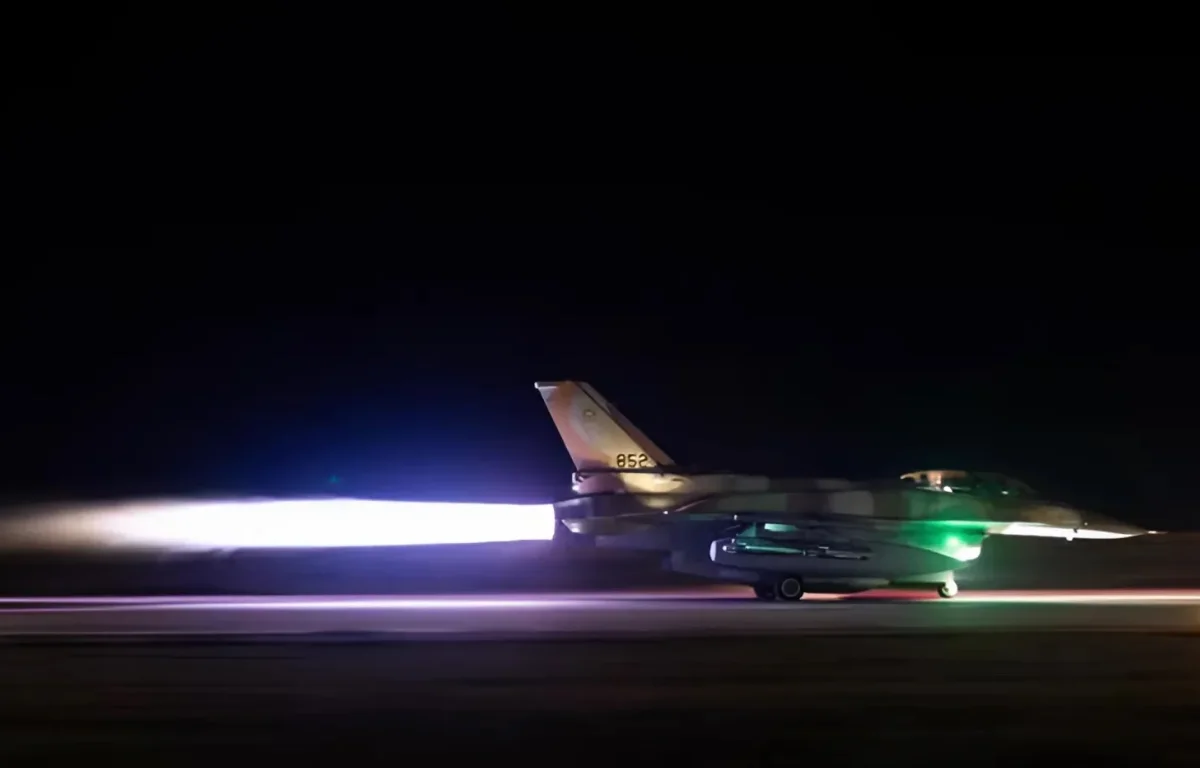 ישראל חצתה את הקו – וטהרן בערה: מבצע "עם כלביא" שינה את כללי המשחק ישראל חצתה את הקו – וטהרן בערה: מבצע "עם כלביא" שינה את כללי המשחק