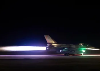 ישראל חצתה את הקו – וטהרן בערה: מבצע "עם כלביא" שינה את כללי המשחק ישראל חצתה את הקו – וטהרן בערה: מבצע "עם כלביא" שינה את כללי המשחק