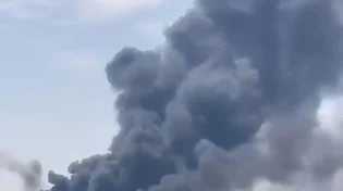 תיעוד מהאוויר: התקיפה בתבריז - פיצוצים עזים בסמוך לנמל התעופה