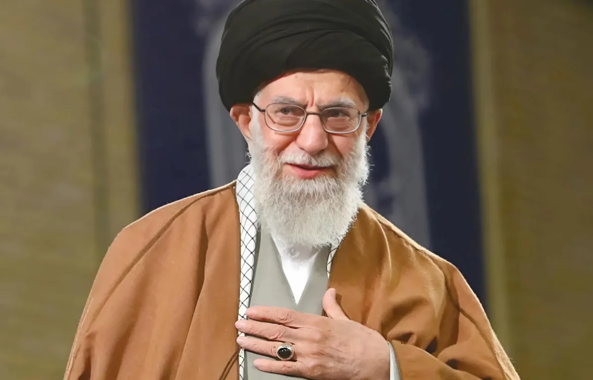 העם זועם, המשטר נלחץ: דיווחים על הפגנות סוערות ברחבי איראן