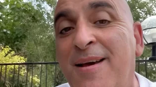 "זה הזמן להתקומם": יובל המבולבל שולח קריאה נרגשת לאיראנים