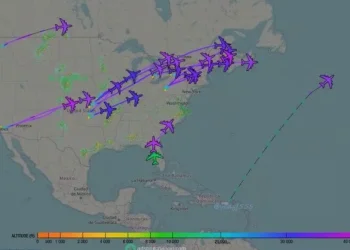 פריסה חריגה: למעלה מ-30 מטוסי תדלוק אמריקניים חצו הלילה את האוקיינוס פריסה חריגה: למעלה מ-30 מטוסי תדלוק אמריקניים חצו הלילה את האוקיינוס