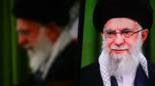 דיווח: חמינאי ביקש מקלט מרוסיה במקרה של קריסת המשטר
