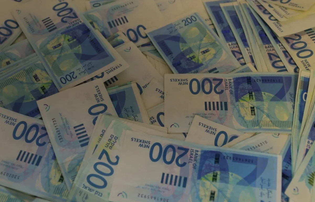  "אם תעבוד בשבת, אכפיל לך את המשכורת"